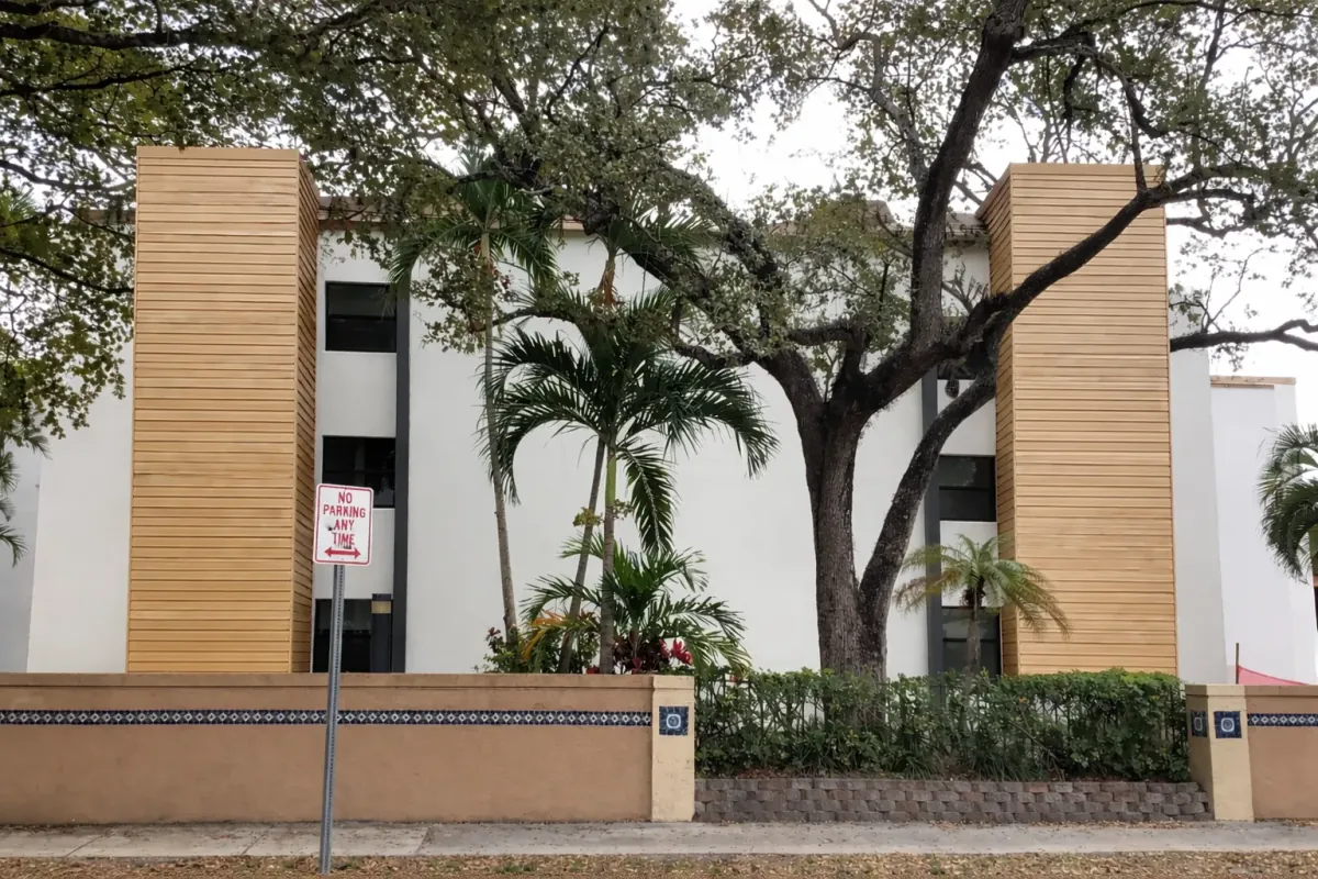 CREATE LUXURY OUTDOOR SPACES project 3